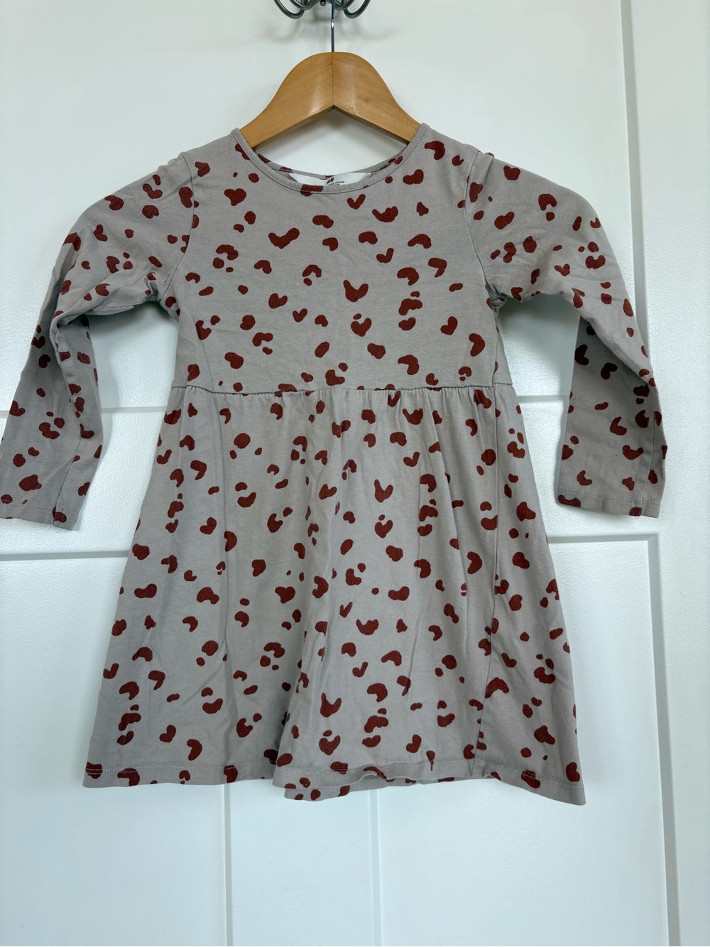 H&M Girls' Long-Sleeve Dress with Leopard Print Size: 5T/6